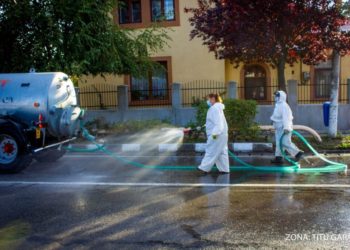 La Tiu s-a reluat dezinfectarea străzilor și trotuarelor!
