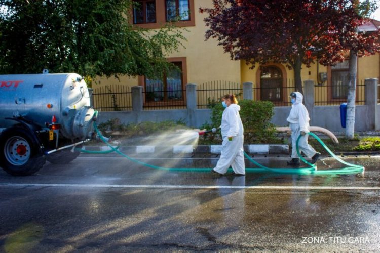 La Tiu s-a reluat dezinfectarea străzilor și trotuarelor!