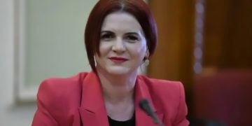 Claudia Gilia transmite o urare de Ziua Persoanelor Vârstnice!