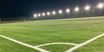 Terenul sintetic de la Târgoviște va fi inaugurat joi!