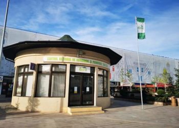 Turiștii pot beneficia gratuit de un ghid de turism pentru a vizita Municipiul Târgoviște!