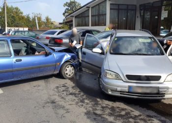 Carambol cu patru autoturisme la Fieni!