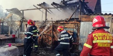 Incendiu în comuna Mănești!