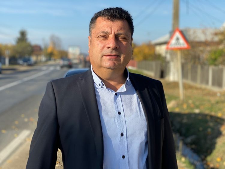 Daniel Andrei este primarul comunei Petrești!
