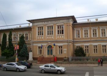 Colegiul Național Ienăchiță Văcărescu intră în scenariul roșu!