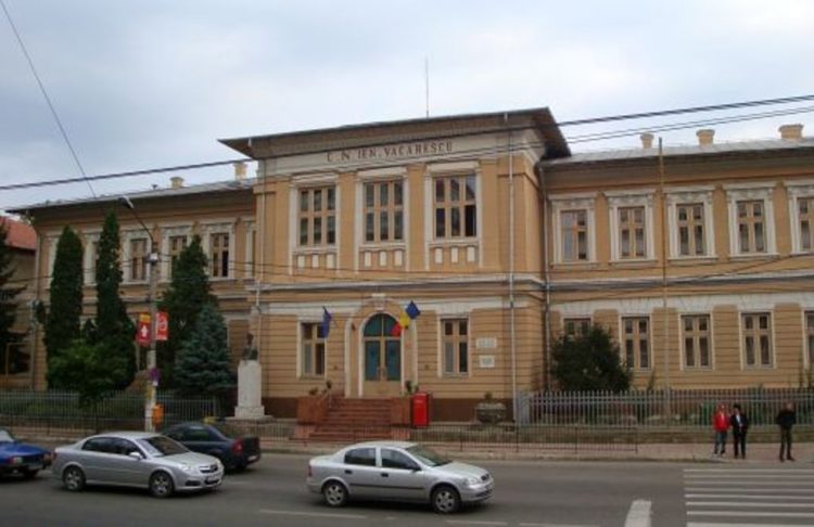 Colegiul Național Ienăchiță Văcărescu intră în scenariul roșu!