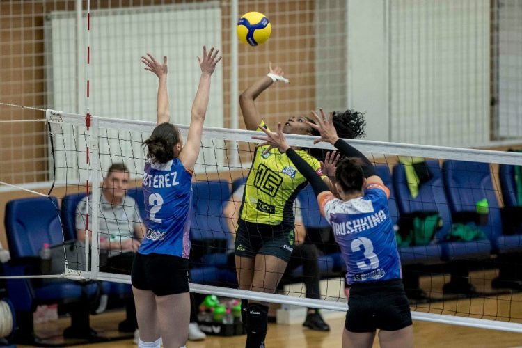 CSM Târgoviște joacă azi în CEV Cup!