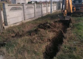 Lucrările de gospodărire comunală continuă în comuna Petrești!