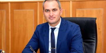 În Crevedia  lucrurile s-au așezat pe un făgaș normal pentru o comună europeană!