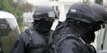 Procurorii DIICOT au demarat o amplă operațiune de percheziții domiciliare și în județul Dâmbovița!