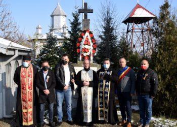 Primarul comunei Crevedia a depus o coroană de flori la Monumentul Eroilor!