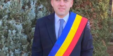 Ziua Națională a României este înscrisă în calendare şi în inima fiecărui român ca o zi sfântă!