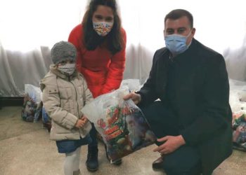 Primăria comunei Produlești a pregătit pachete pentru preșcolari!