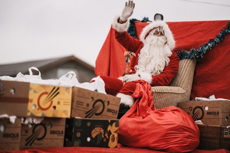 Moș Crăciun a ajuns la copiii din comuna Aninoasa!