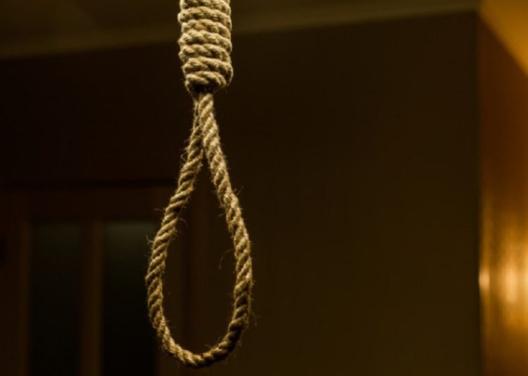 Un bătrân din Cobia s-a spânzurat la 78 de ani!