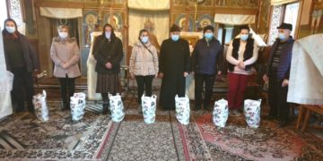 S-au desfășurat proiecte sociale în  valoare de 22.000 de lei pentru copii și bătrâni!
