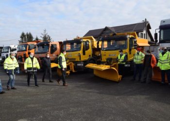 Utilajele sunt pregătite să intervină pentru dezăpezirea drumurilor județene!