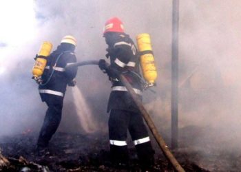 Incendiu puternic la o anexă gospodărească din Iedera de Jos!
