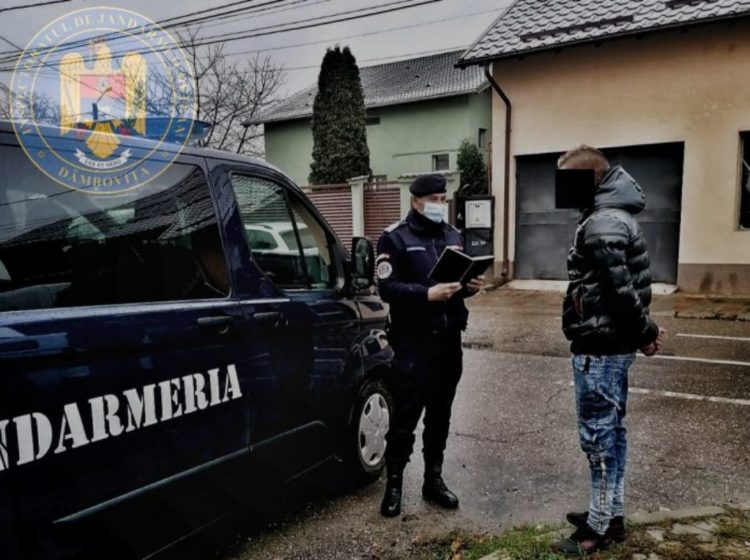 Jandarmii au amendat zeci de persoane, în perioada Crăciunului!