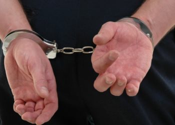 Doi bărbați din Șelaru au fost reținuți de polițiști pentru tâlhărie!