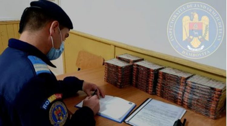1000 de petarde depistate de jandarmi asupra unui tânăr!