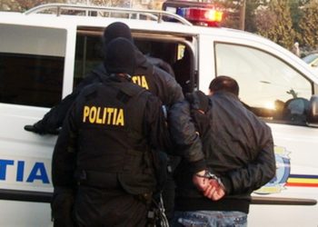 Polițiștii dâmbovițeni au pus în aplicare mandate de executare a unor pedepse privative de libertate!