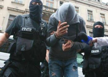 Un târgoviștean de 52 de ani este acuzat de proxenetism!