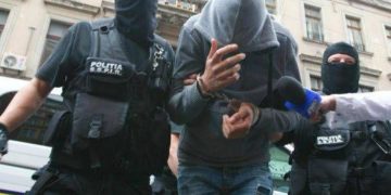 Un târgoviștean de 52 de ani este acuzat de proxenetism!