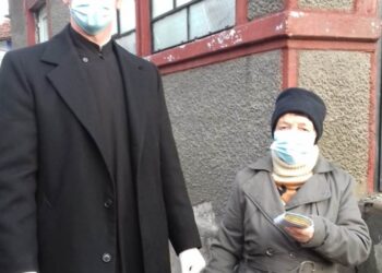 Solidaritate parohială pentru refacerea unei case distrusă de incendiu!