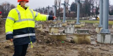 Continuă lucrările la stadionul „Eugen Popescu” din Târgoviște!