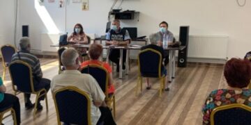 Beneficiarii de la Clubul Pensionarilor Târgoviște au fost informați de polițiștii de la prevenire!
