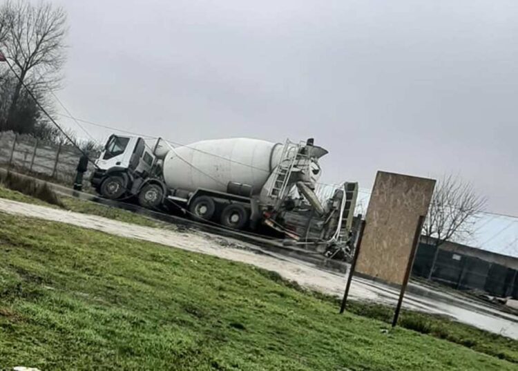 Accident spectaculos la Ghimpați!