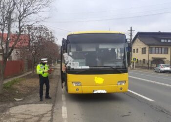 Zeci de amenzi pentru neportul măștii sanitare de protecție!