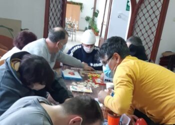 Beneficiarii Centrului de Servicii Comunitare ”Floarea Speranței” din Pucioasa au fost vaccinați împotriva SARS-Cov-2!