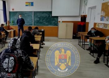Jandarmii dâmbovițeni au continuat acțiunile de prevenire în rândul elevilor!
