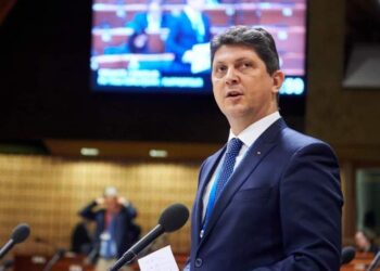 Titus Corlățean solicită reluarea ședințelor Senatului cu participarea fizică a senatorilor!