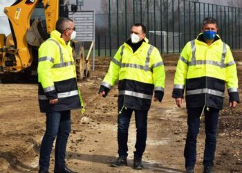 Au început lucrările la parcul de lângă Complexul de Natație!