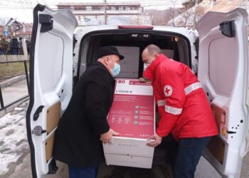 Crucea Roșie Dâmbovița a donat 7 boilere Școlii Gimnaziale Nr. 1 Moreni!