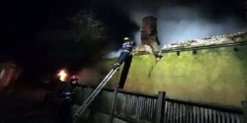 Un bărbat de 85 de ani a fost găsit carbonizat în casă!