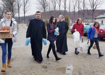 Centrului de Zi de la Valea Mare a primit ajutor din partea Bisericii!