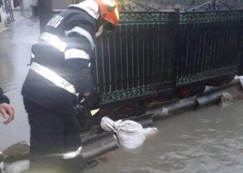 În I.L. Caragiale mai multe locuințe au fost inundate!