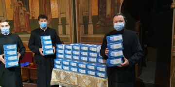 430.000 de măști de protecție oferite de Mitropolitul Nifon!
