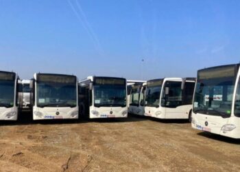 Zece autobuze Mercedes-Benz Citaro Hybrid destinate Primăriei Târgoviște au ajuns în România!