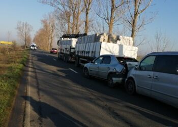 UN ACCIDENT ÎN LANȚ S-A PRODUS ASTĂZI IN COMUNA CORBII MARI