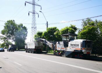 Am solicitat constructorului REFACEREA INTEGRALĂ a stratului de uzurăpe strada Calea Ialomiței