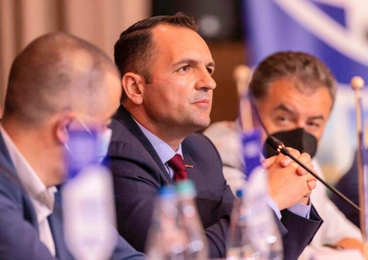 Am fost prezent la reuniunea Adunării Generale a Asociației Municipiilor din România(AMR)