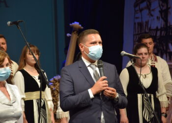 Performanța în educație, premiată de autorități