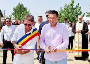 Am inaugurat astăzi terenul de fotbal din satul Pitaru – comuna Potlogi.