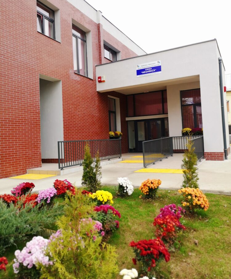 Municipiul Târgoviște deține în acest moment una dintre cele mai moderne rețele de creșe din România.