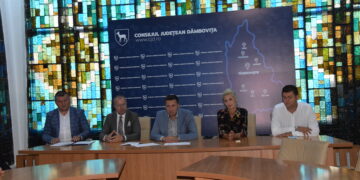 Alte 5 proiecte în domeniile social, tineret, sport, educație civică beneficiază de astăzi de finanțare nerambursabilă din bugetul județului Dâmbovița